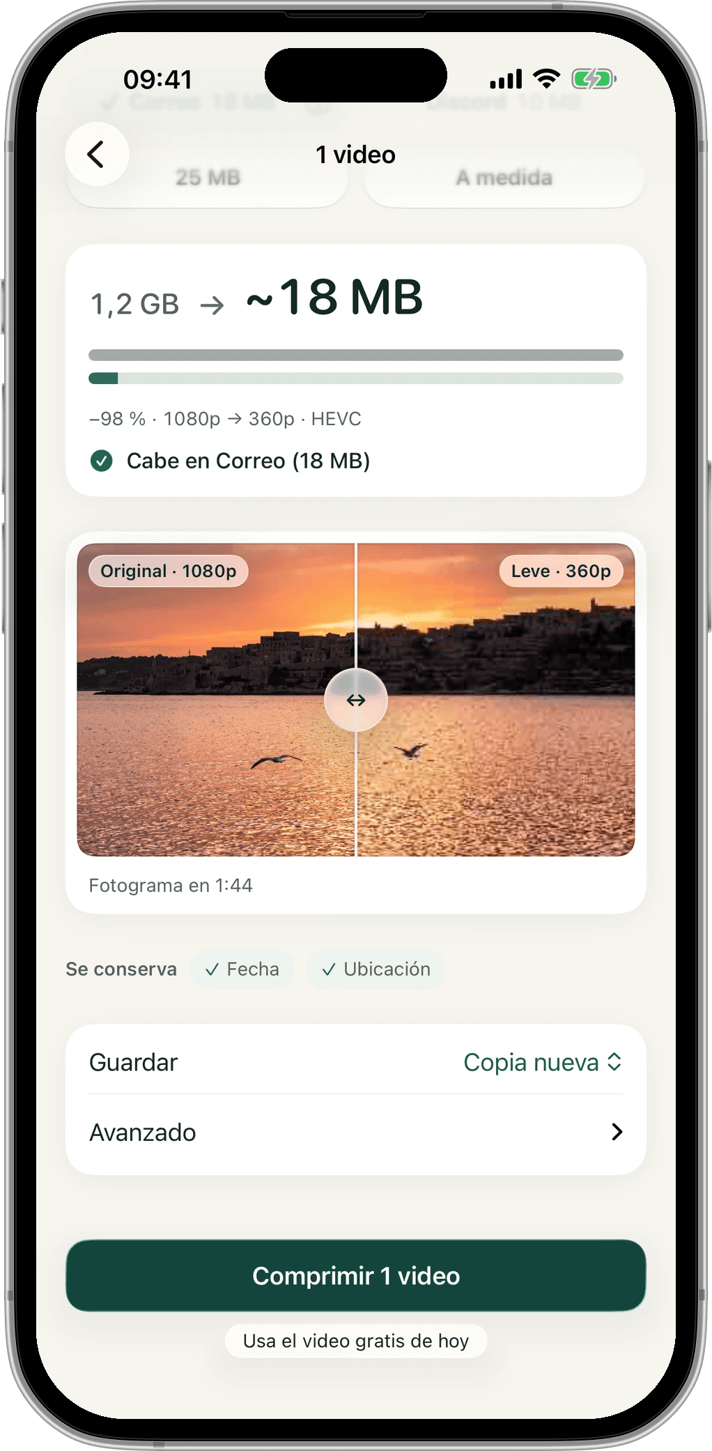 El comparador de Leve sobre un atardecer: Original 1080p a la izquierda, Leve 360p a la derecha.