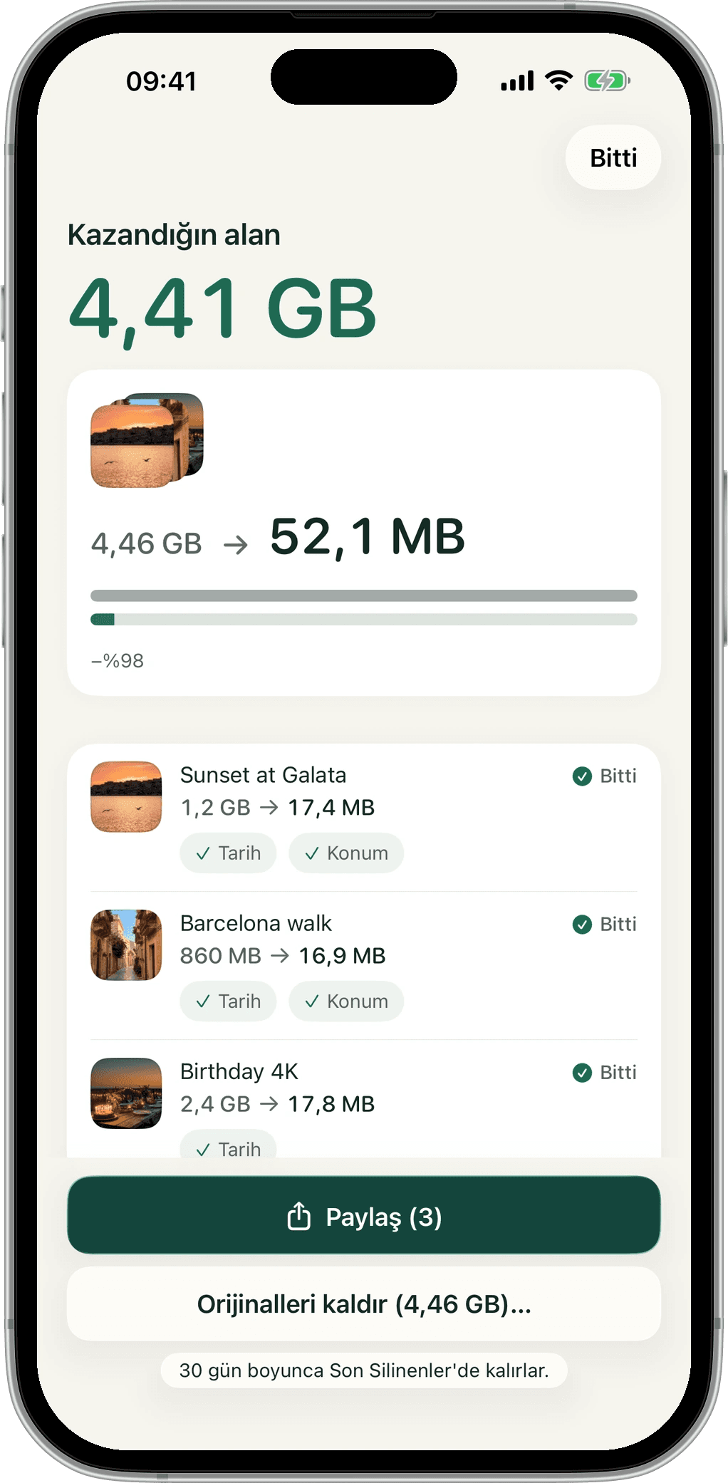 Sonuç ekranı: üç videoda 4,41 GB kazanıldı, her biri tarih ve konumunu korudu.